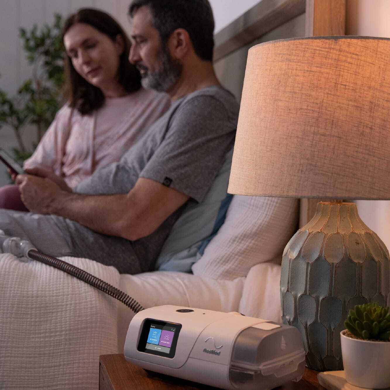 SERIES_320x320 built in cellular and bluetooth technology